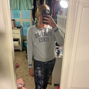 Vineyard vines crewneck